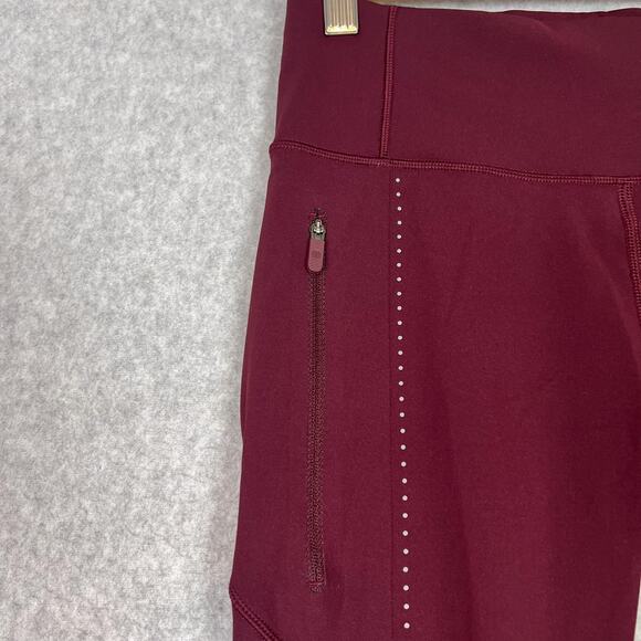 Lululemon Garnet Extra Mile Crop Reflective 23" Size 4 - Picture 4 of 9